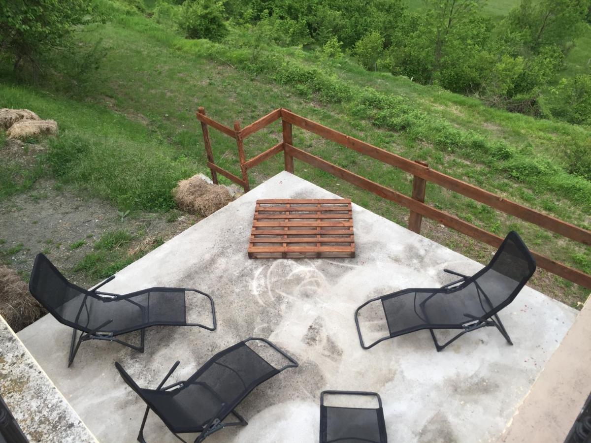 Residenza Cima Le Vigne Bed & Breakfast Millesimo Ngoại thất bức ảnh