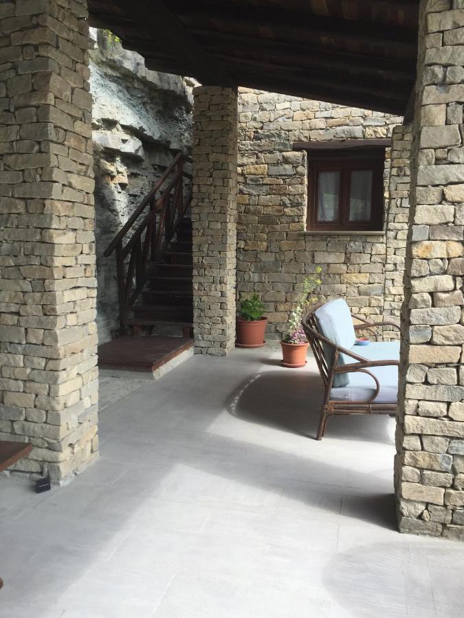 Residenza Cima Le Vigne Bed & Breakfast Millesimo Ngoại thất bức ảnh